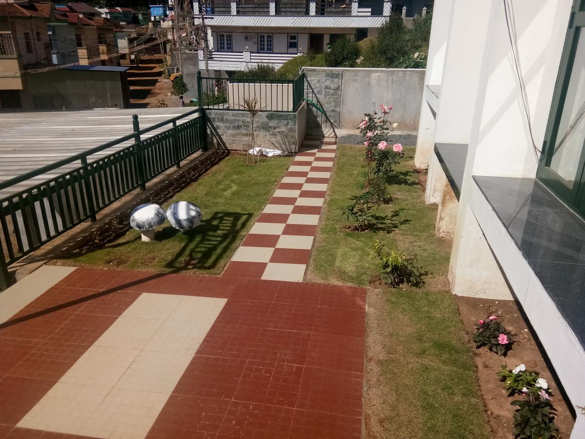 Skyblue Resort Ooty Extérieur photo